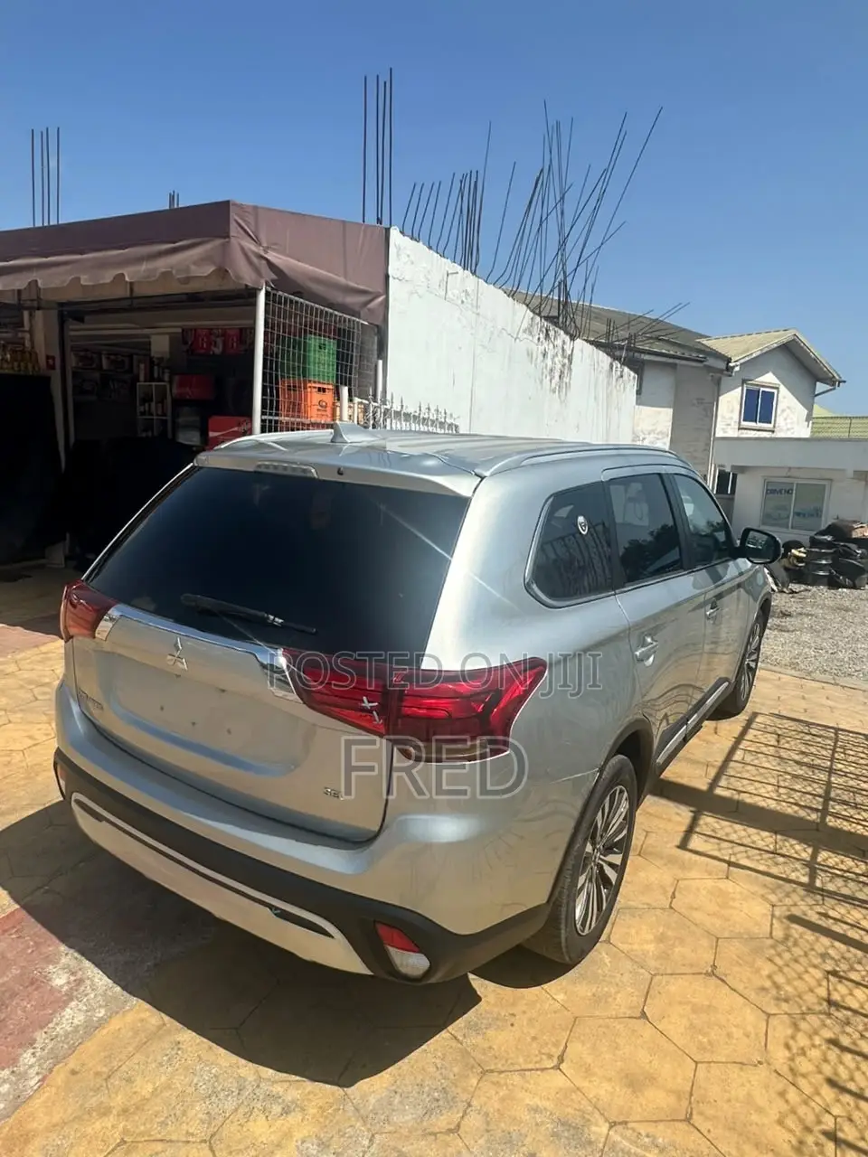 Mitsubishi Outlander SEL S-AWC 2020 Silver