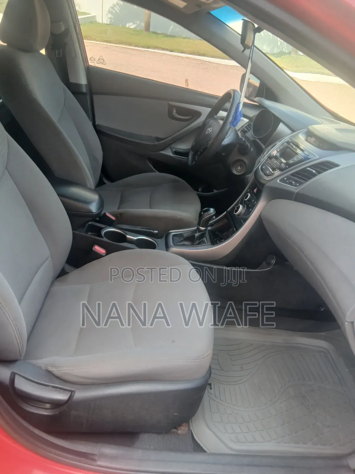 Hyundai Elantra 2013 Red