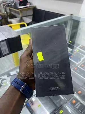New Samsung Galaxy S20 128 GB Black