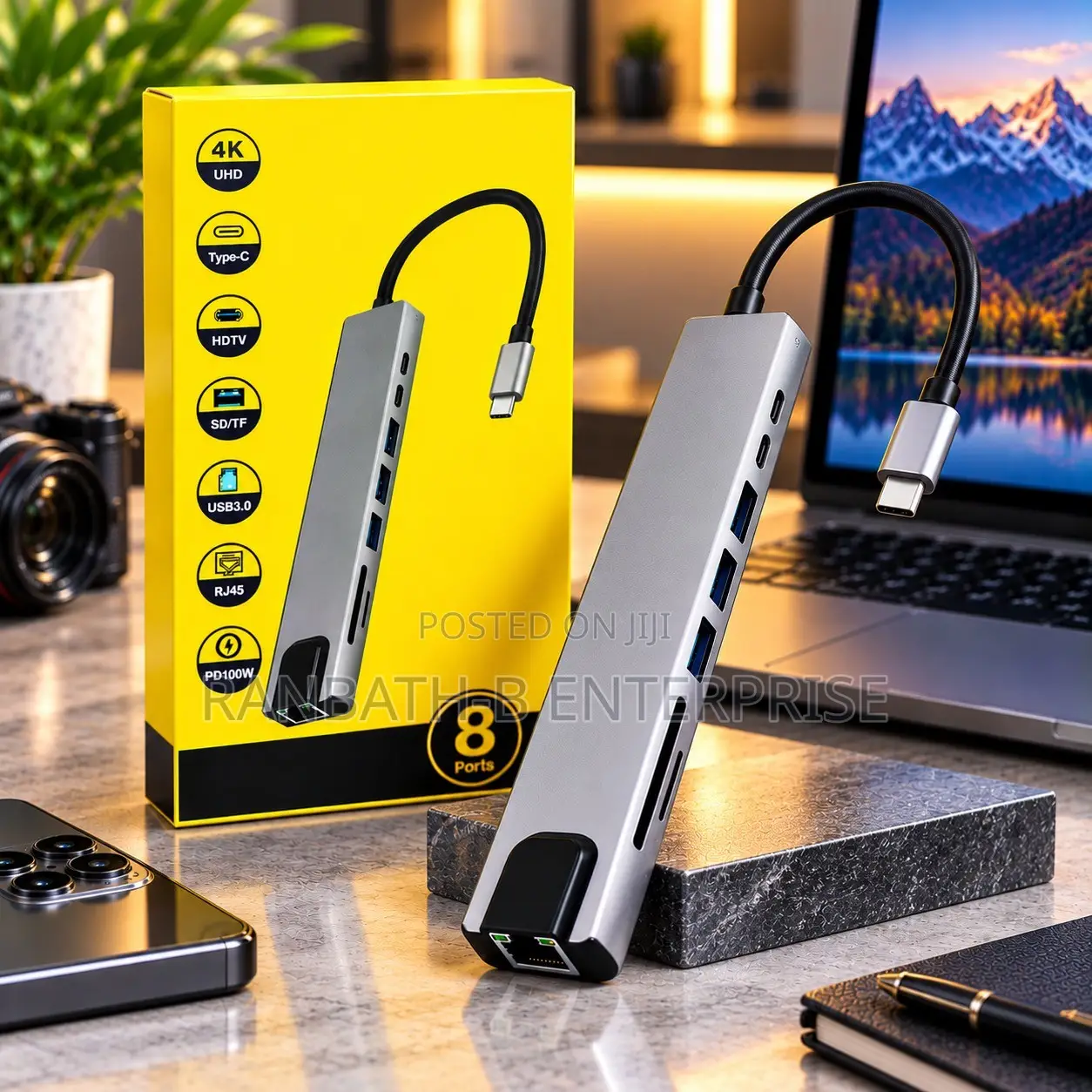 USB-C 8-Port Expansion Hub for Work and Entertainment