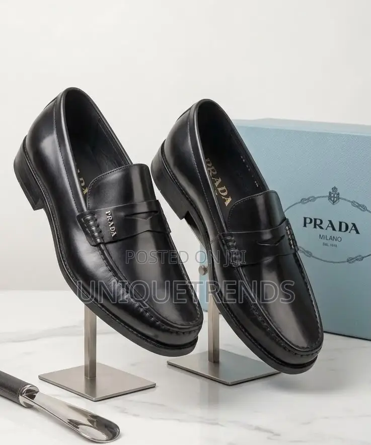 Quality PRADA Penny Leather Loafers (Black)