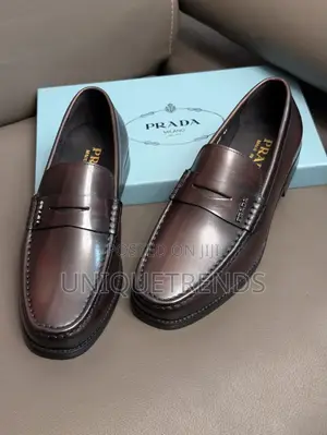 Executive PRADA Penny Leather Loafers (Coffee)