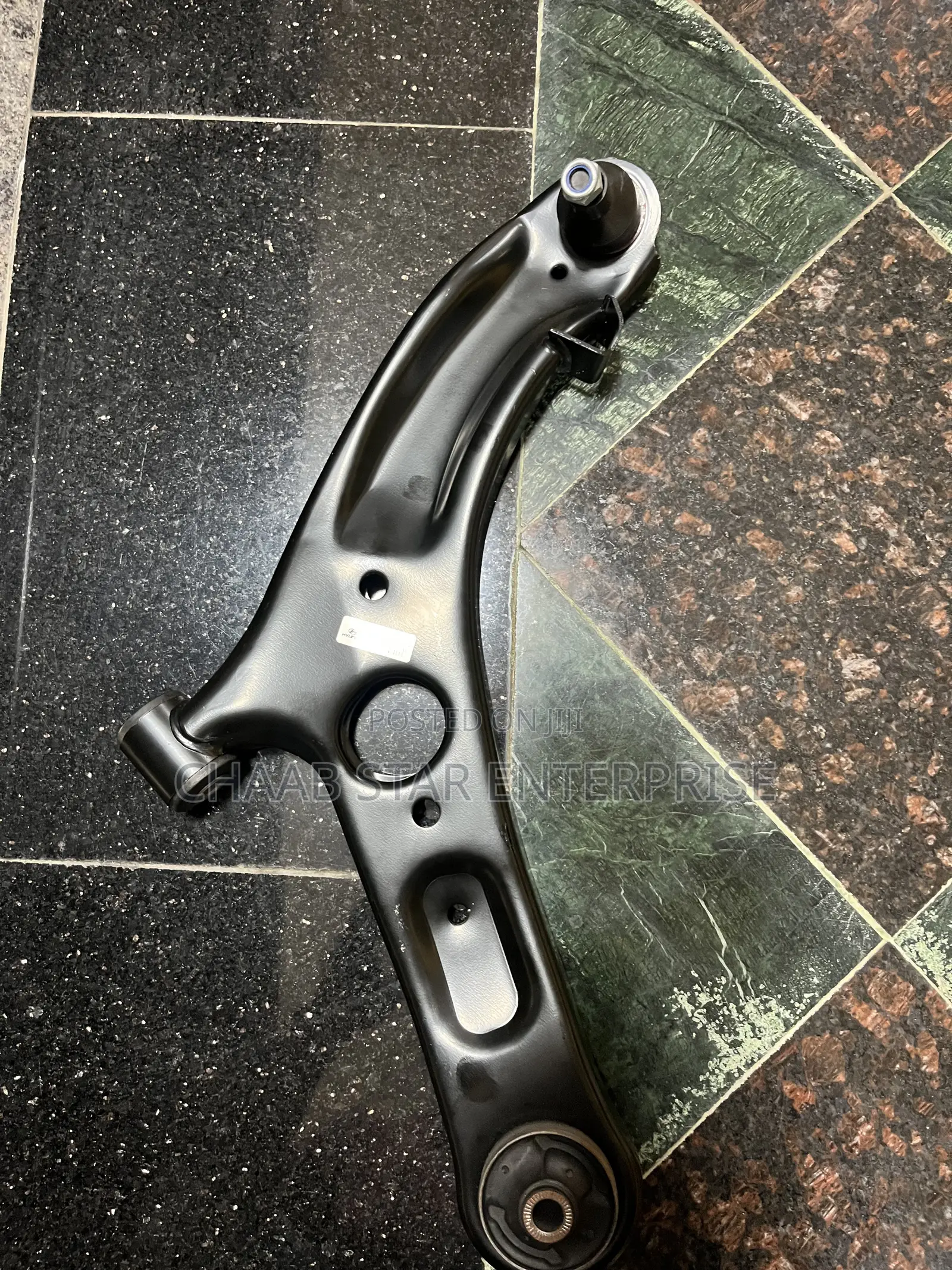 Hyundai Elantra 2007-2016 Lower Control Arms Pair