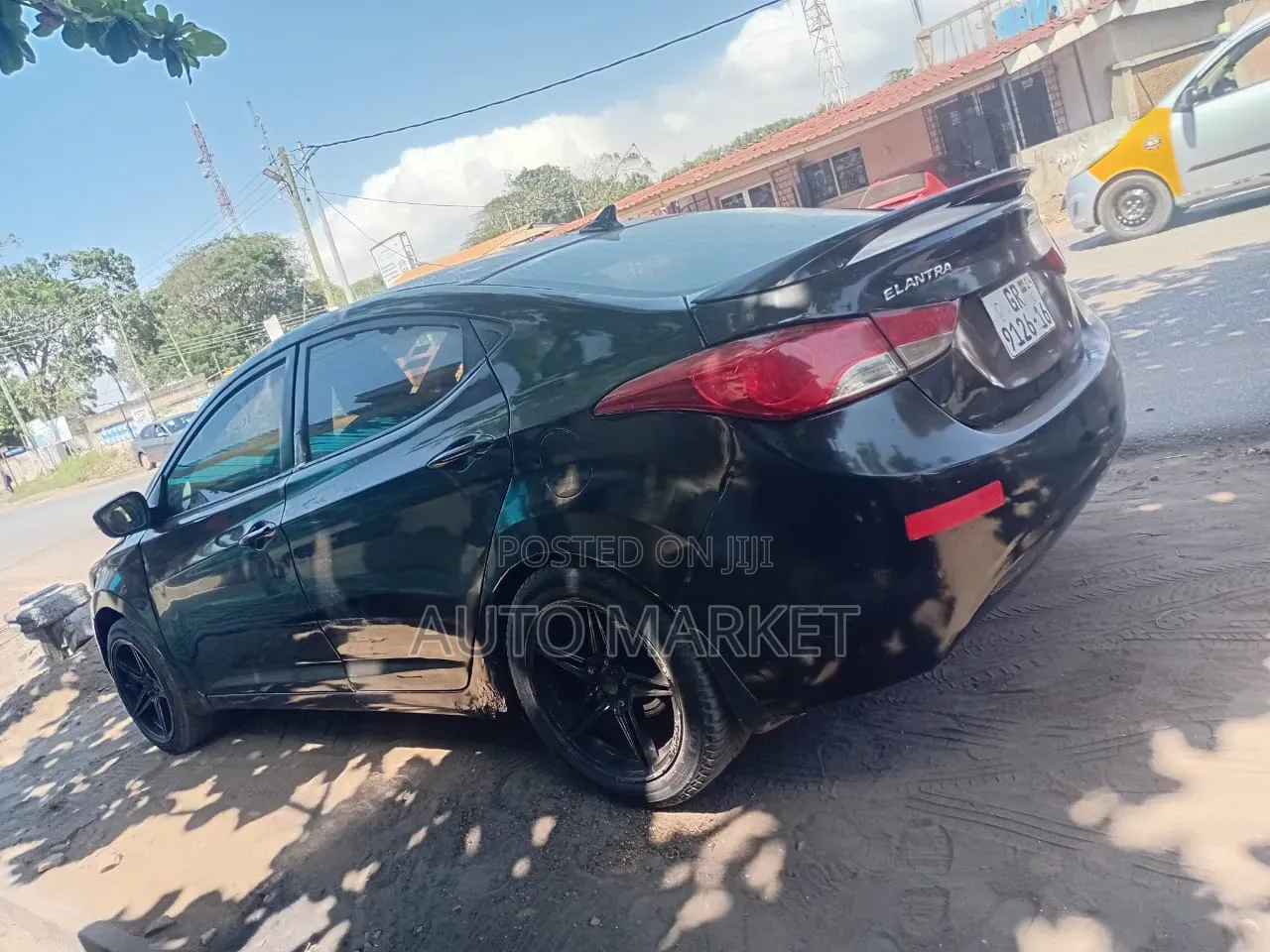 Hyundai Elantra GLS Sedan FWD (1.8L 4cyl 6A) 2013 Black