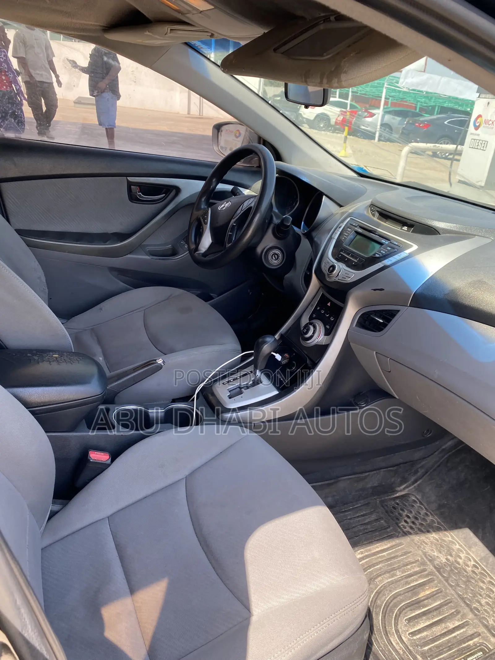 Hyundai Elantra GLS Sedan FWD (1.8L 4cyl 6A) 2013 Black