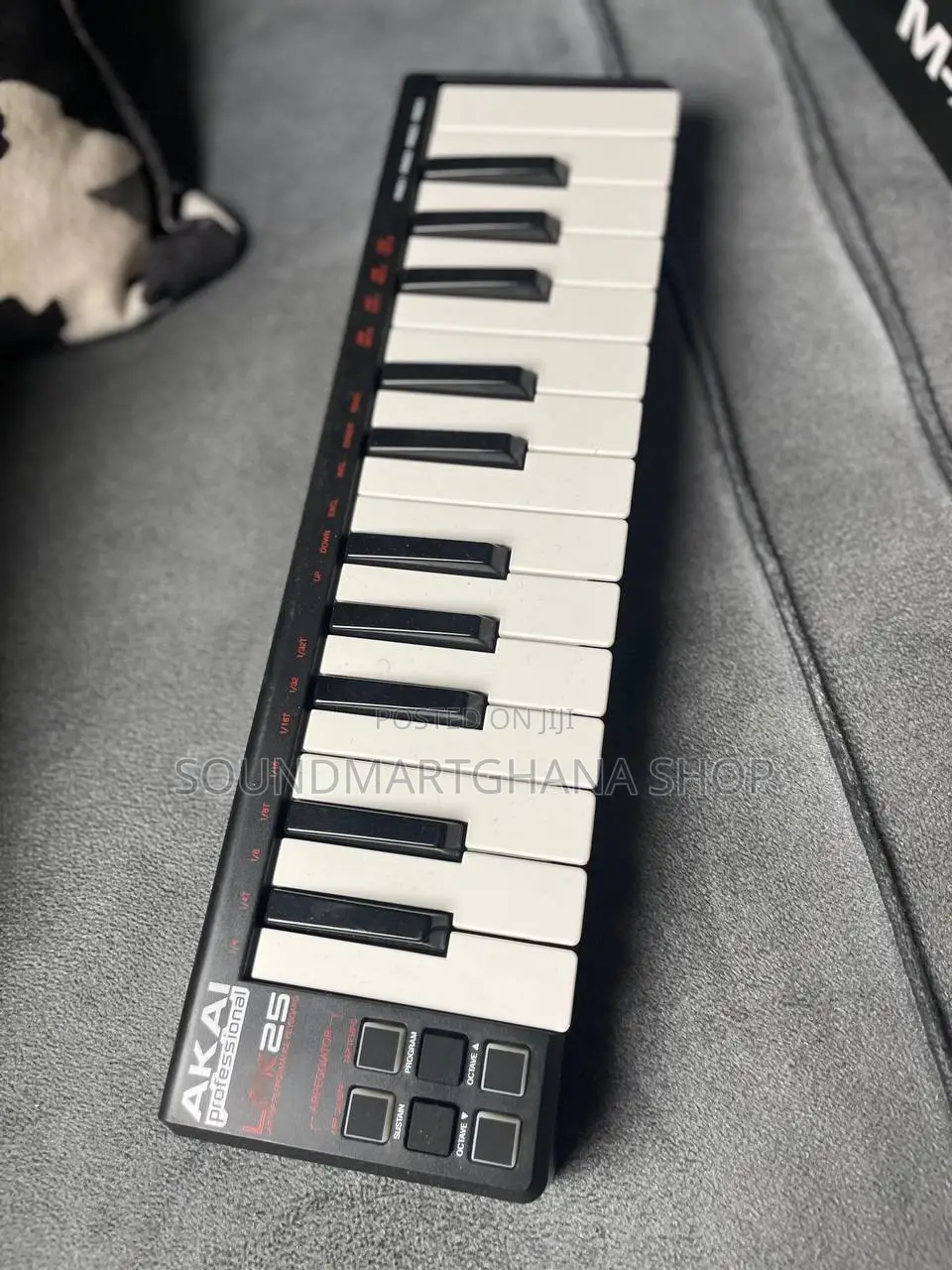 Akai 25keys Midi Keyboard