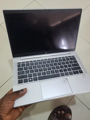 Laptop HP EliteBook 830 G7 16GB Intel Core i5 SSD 512GB
