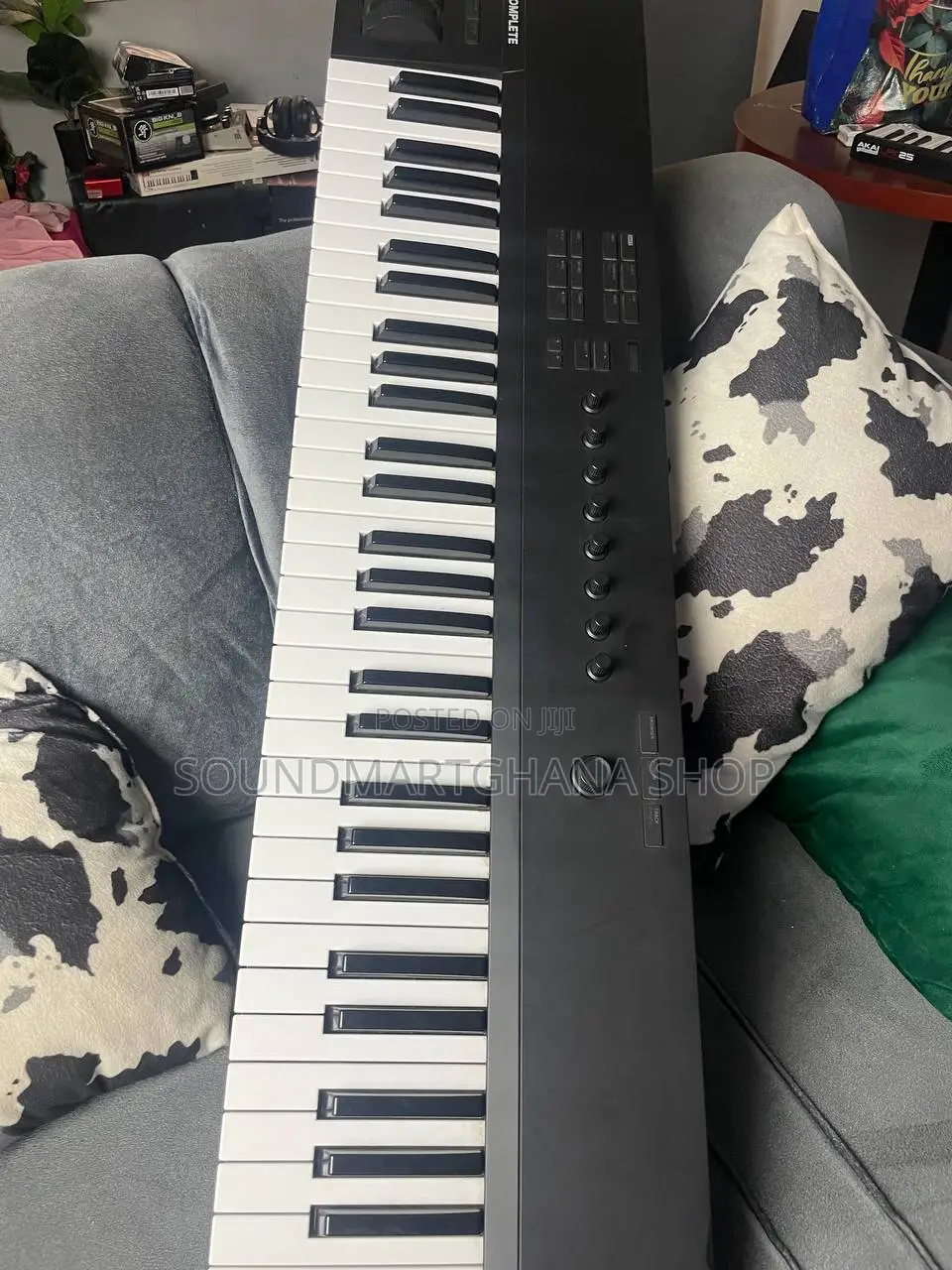 Native Kontrol Midi 61keys