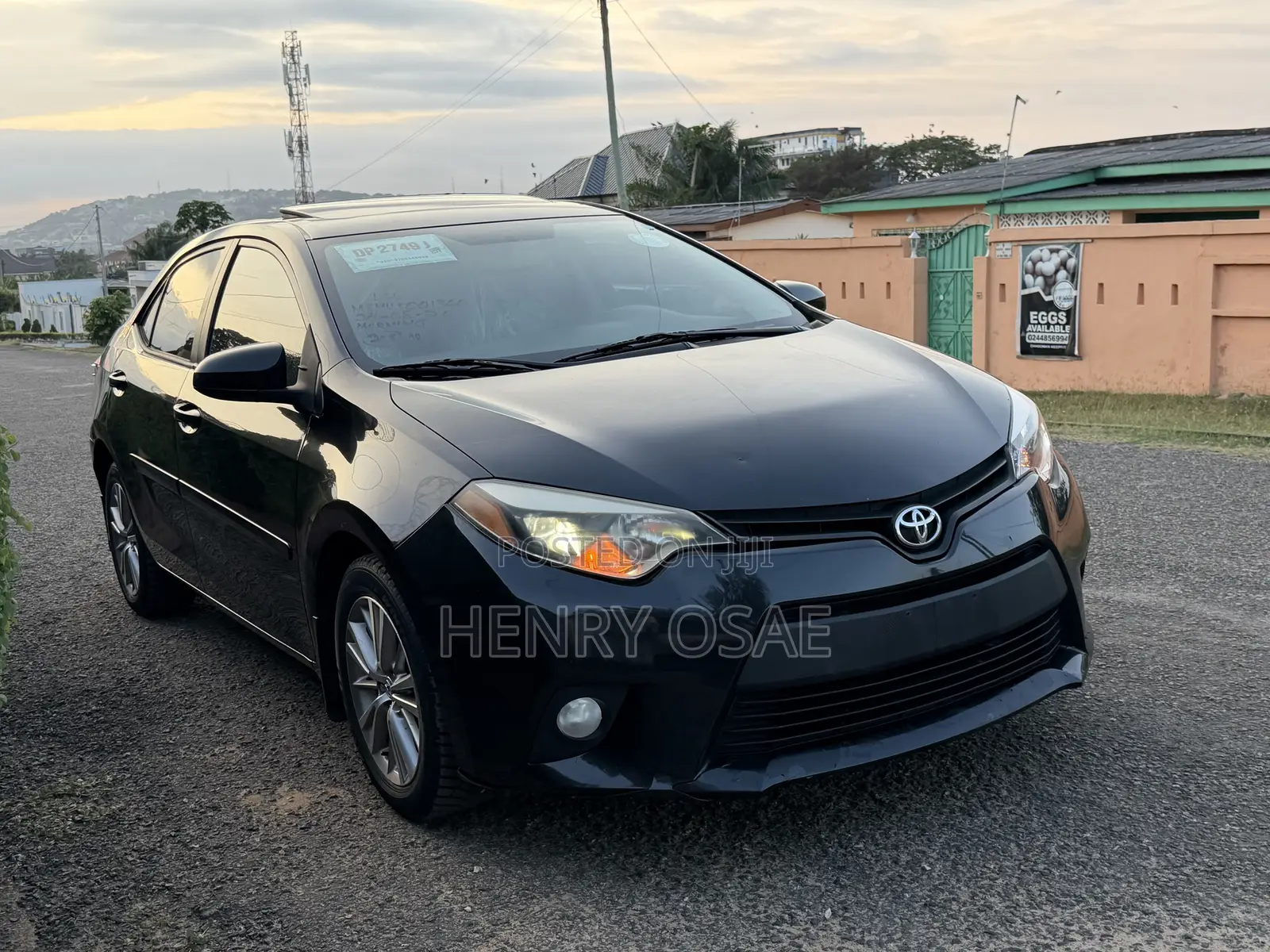 Toyota Corolla LE 4dr Sedan (1.8L 4cyl CVT) 2015 Black