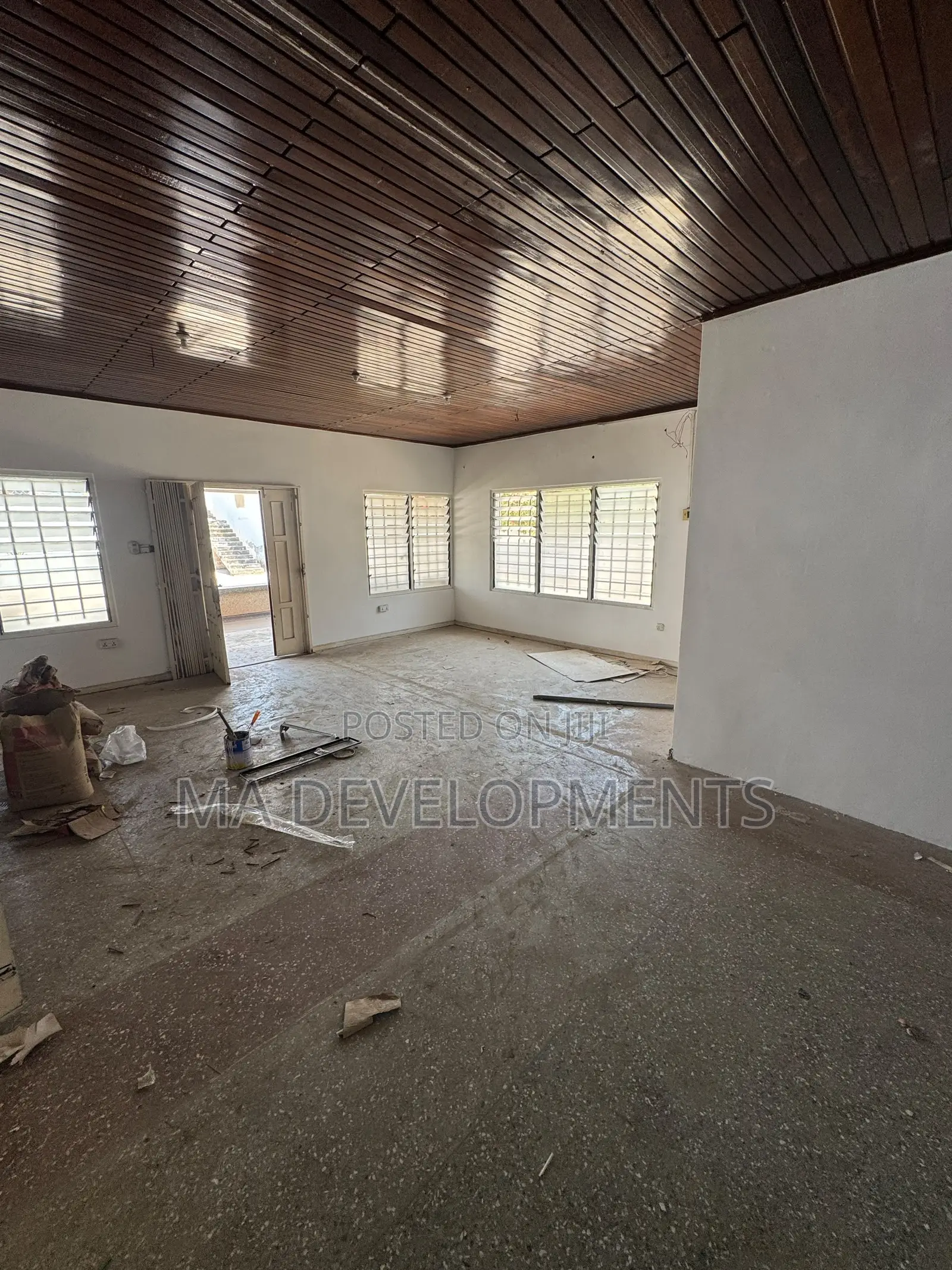 4bdrm House in Madev Realty, Achimota for rent