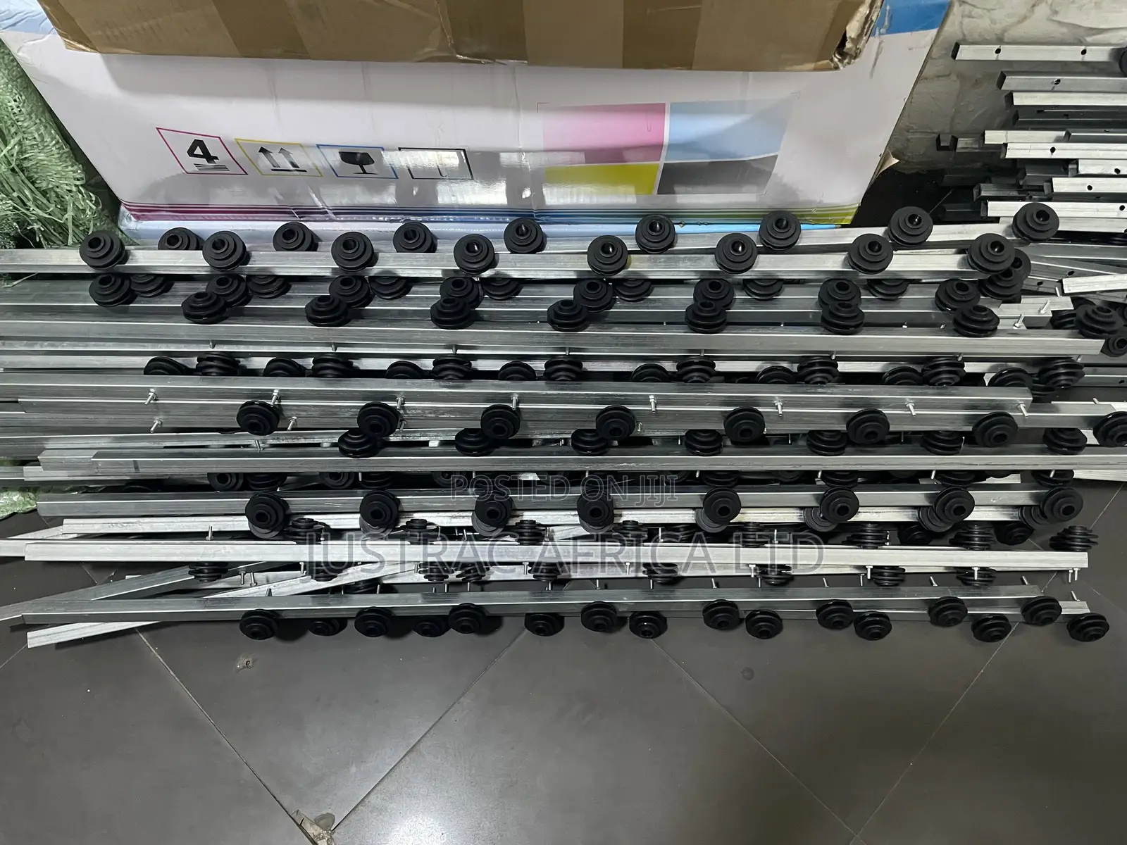 8 Lines Electric Fence Pillars