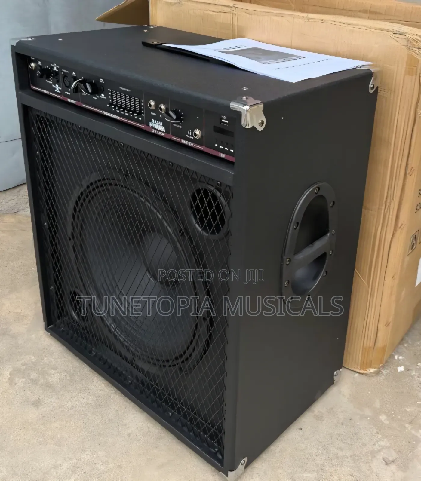 Bass Guitar Combo Amplifier(Yamaha BA300)