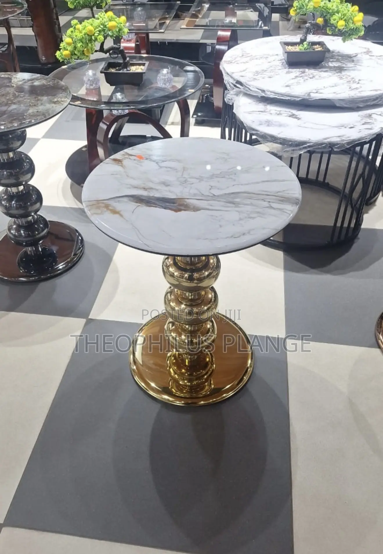 Portable Coffee Table Mable