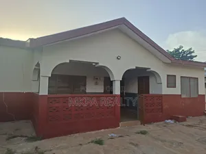 3bdrm Apartment in Mkpa Realty, Tamale Municipal for rent