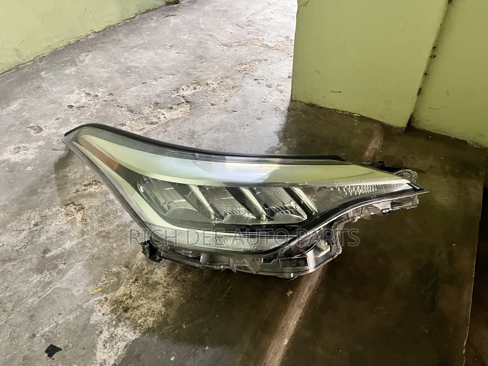 Toyota C-Hr 2021, 2022, 2023 LED Headlights