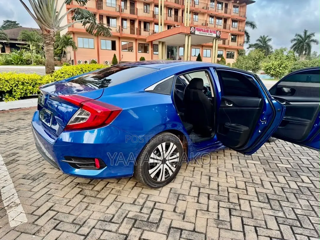 Honda Civic LX 4dr Sedan (2.0L 4cyl) 2016 Blue