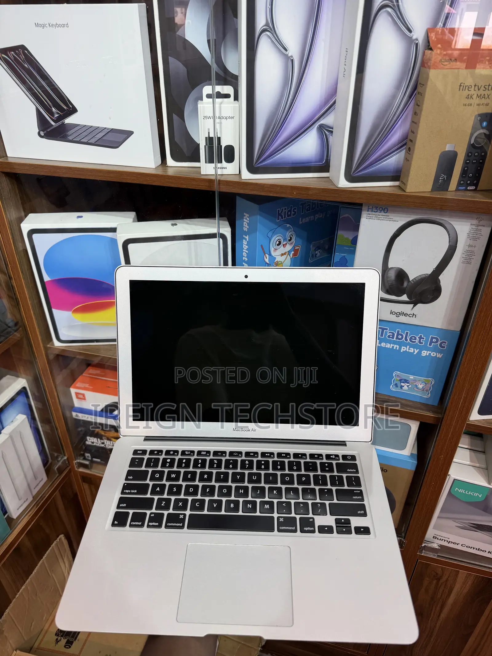 Laptop Apple MacBook Air 2017 8GB Intel Core i5 SSD 128GB