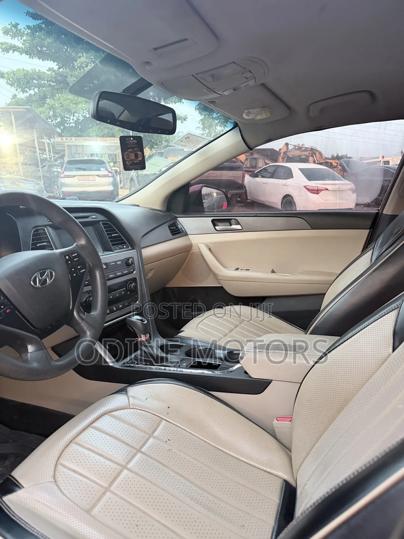 Hyundai Sonata ECO Sedan FWD (1.6L 4cyl 7A) 2017 Red