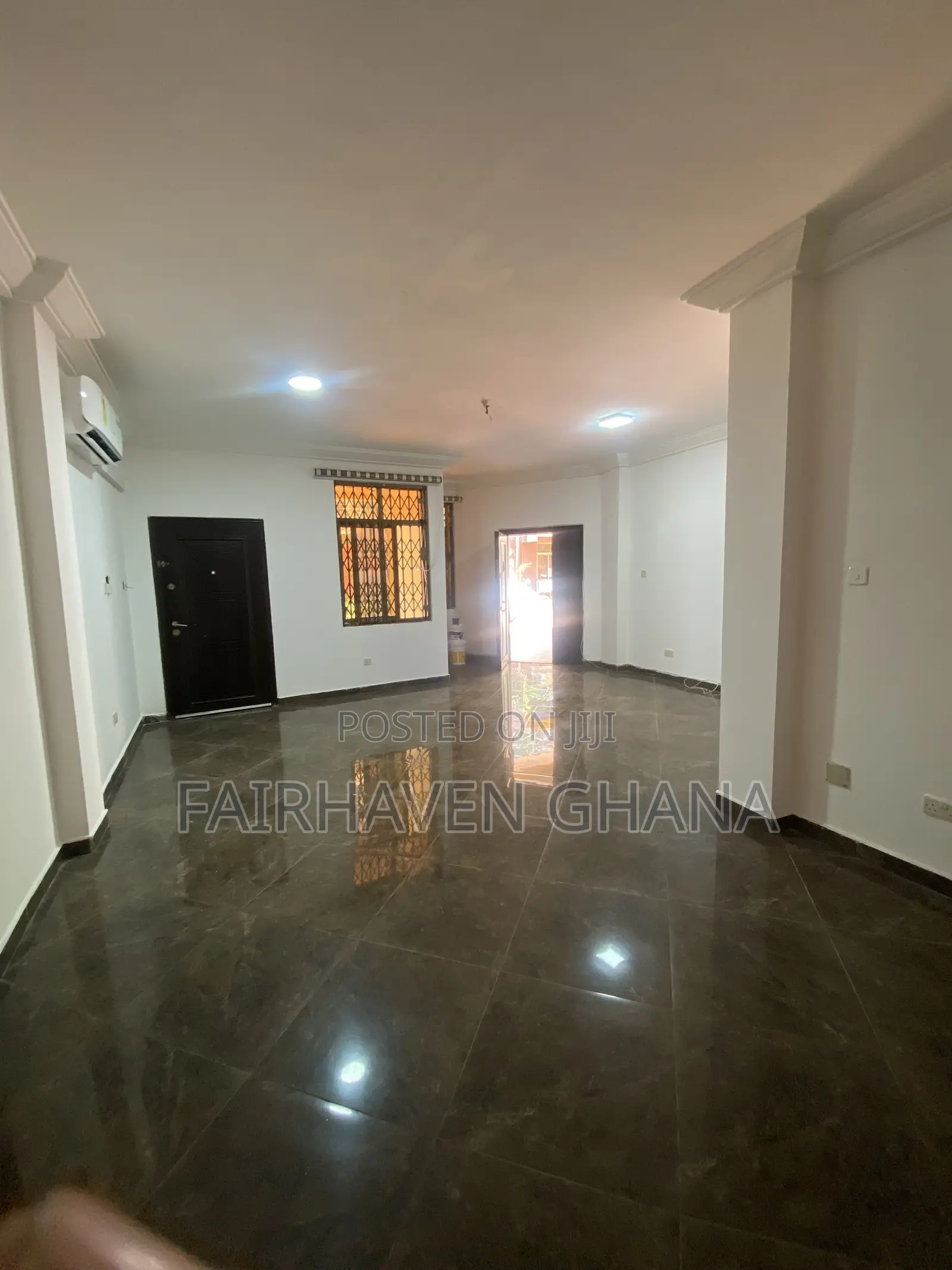3bdrm Apartment in Fairhaven, Labadi for rent