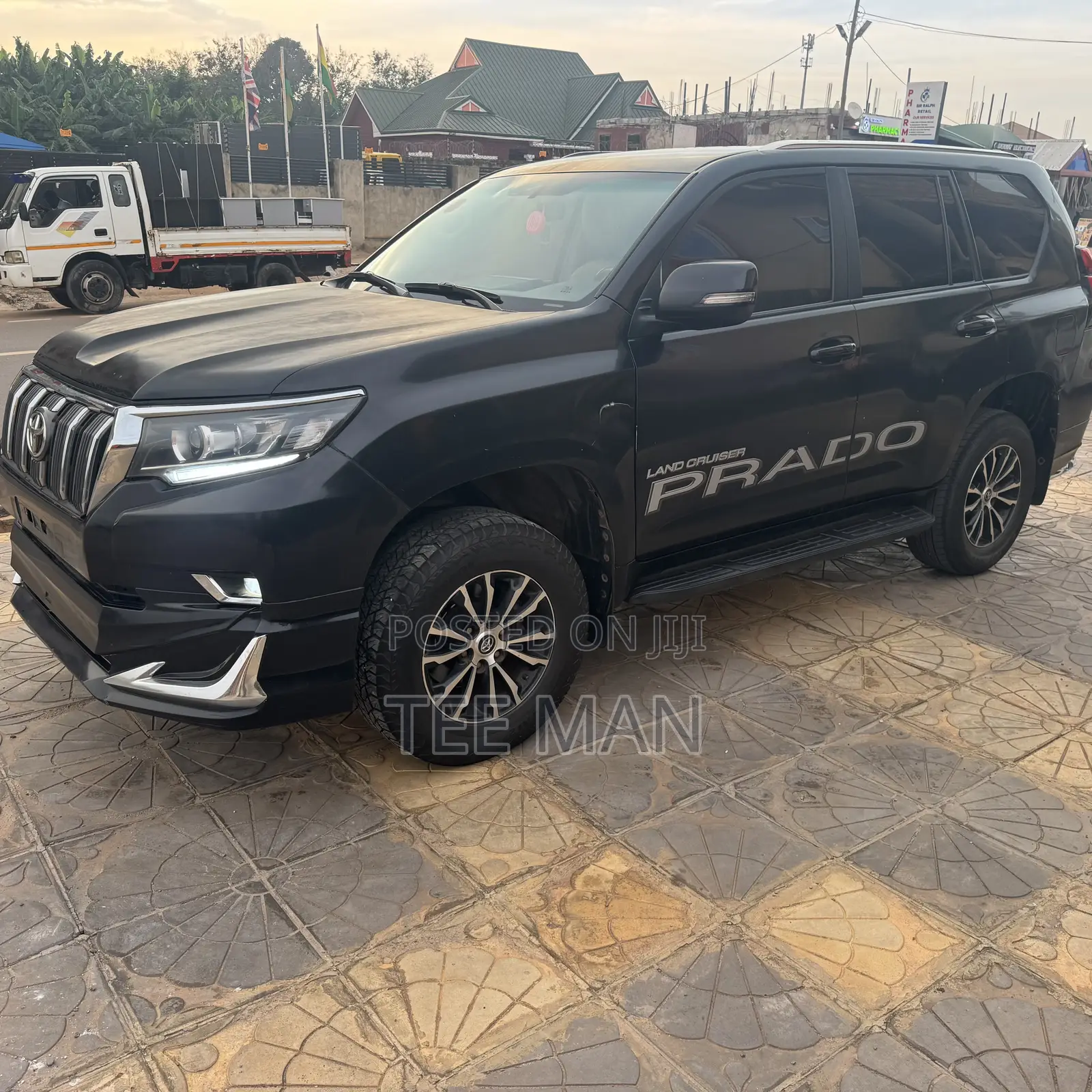 Toyota Land Cruiser Prado 2012 Black
