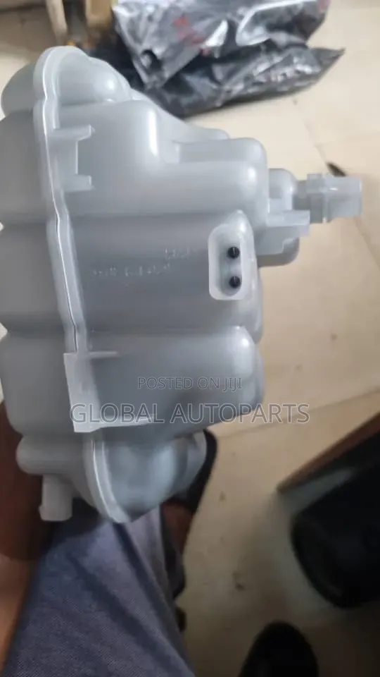 Water Reservoir / Coolant Bottle