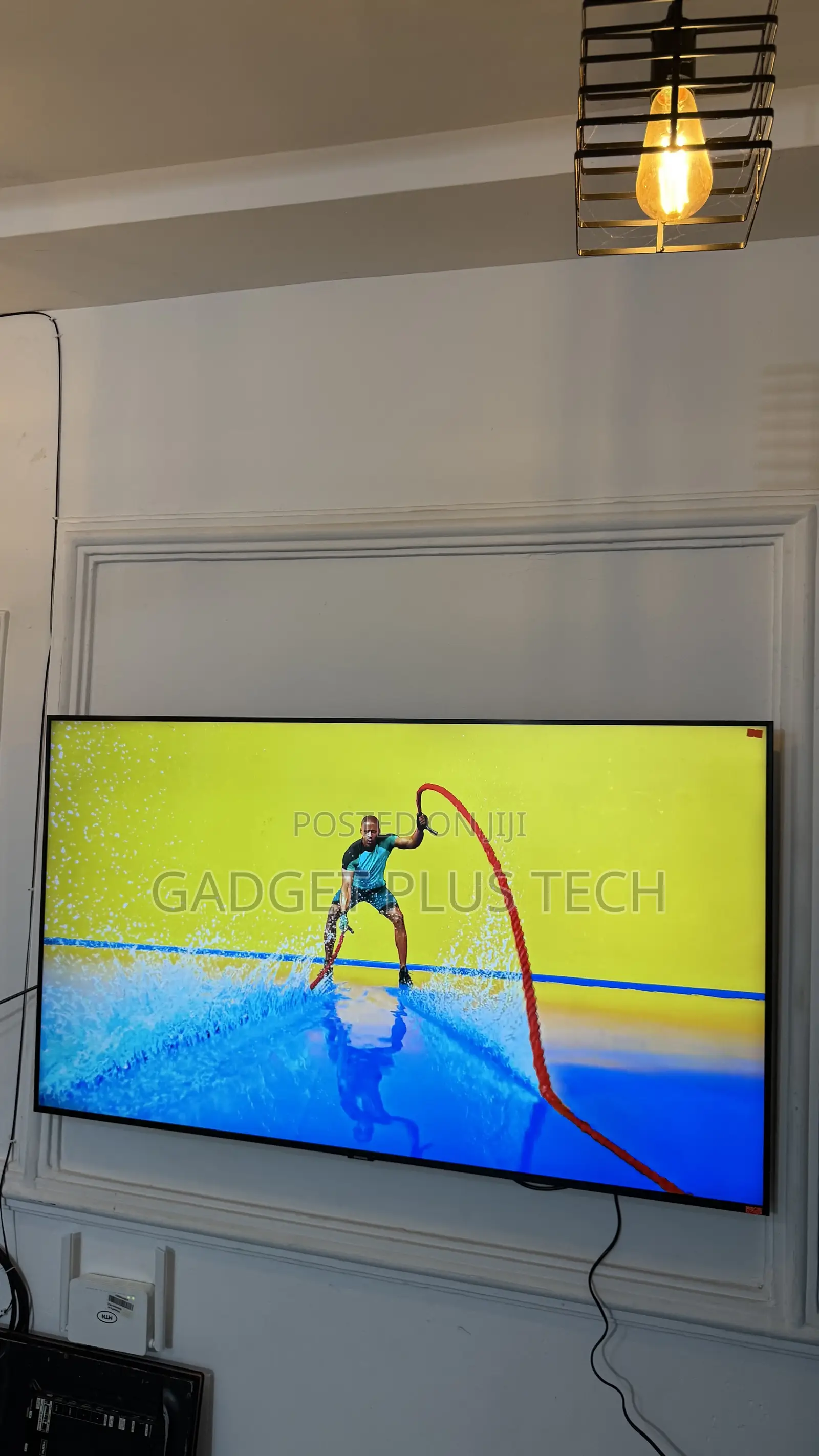 2021 55” Samsung QLED 4K Smart TV (Red Dots on the Screen )