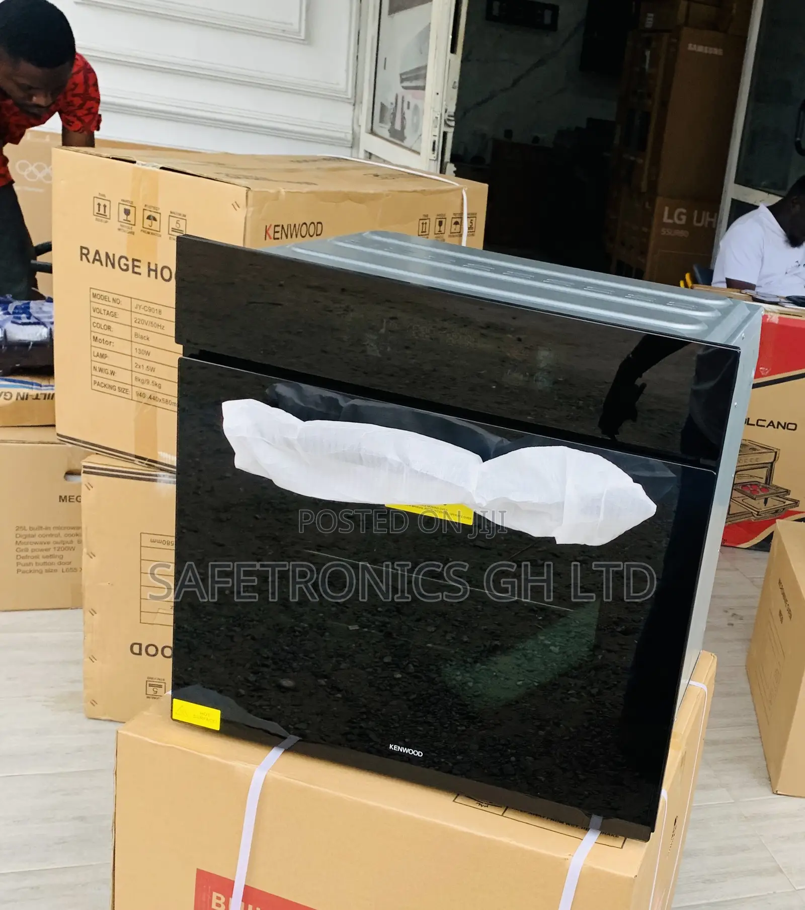 Original Fuel (Gas+Electric) Inbuilt Kenwood Black Oven