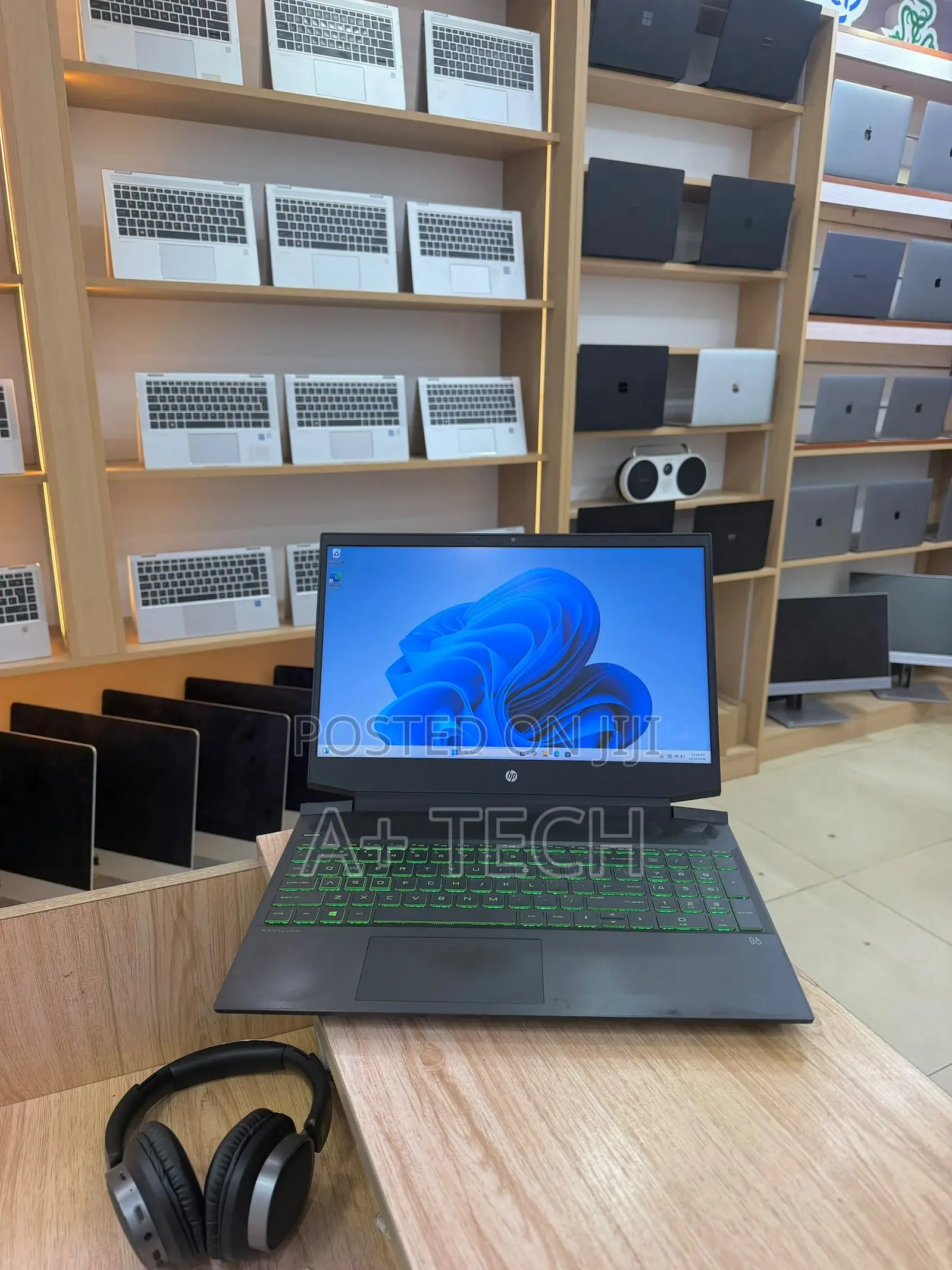 New Laptop HP Pavilion 15 16GB AMD Ryzen 5 SSD 256GB
