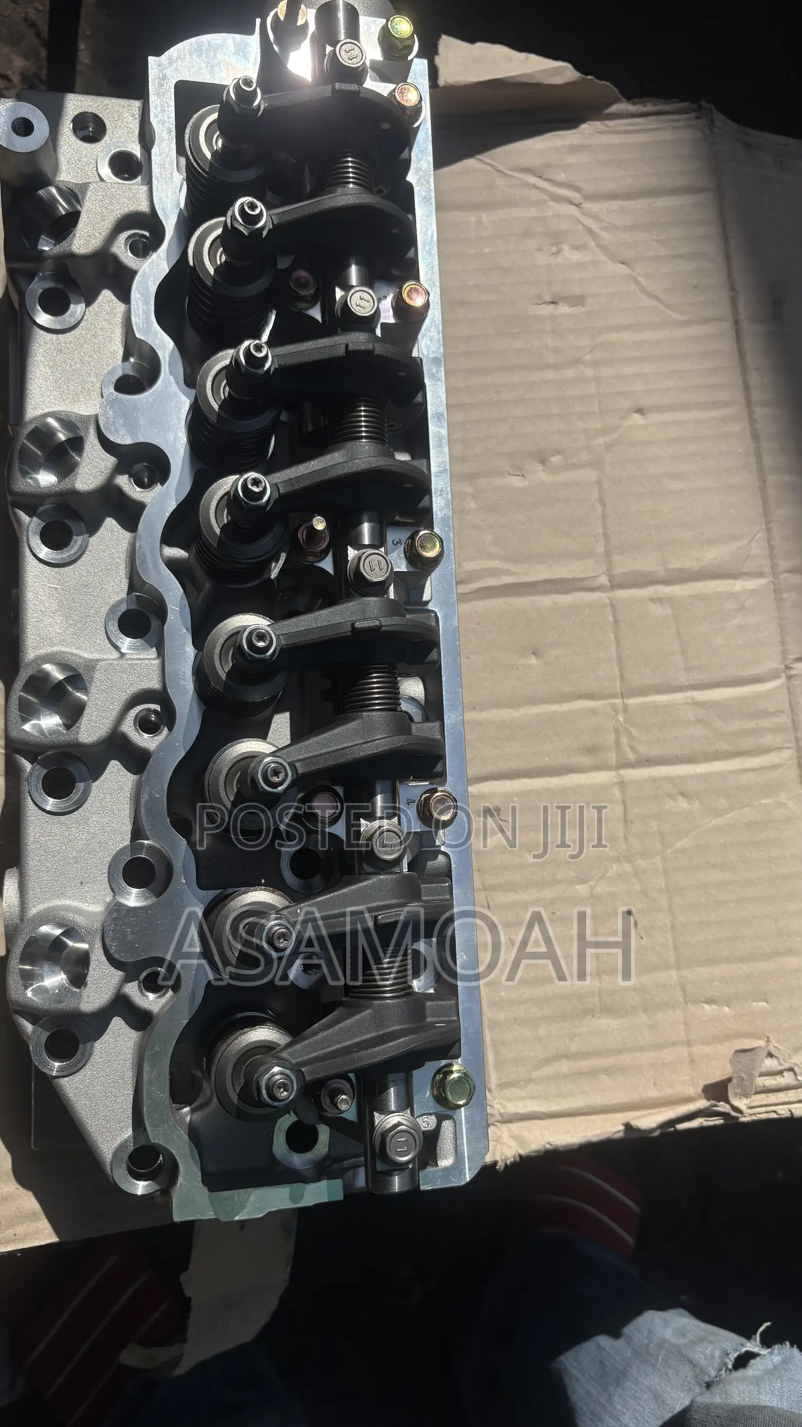 H100 / Hyundai Grace Engine Head