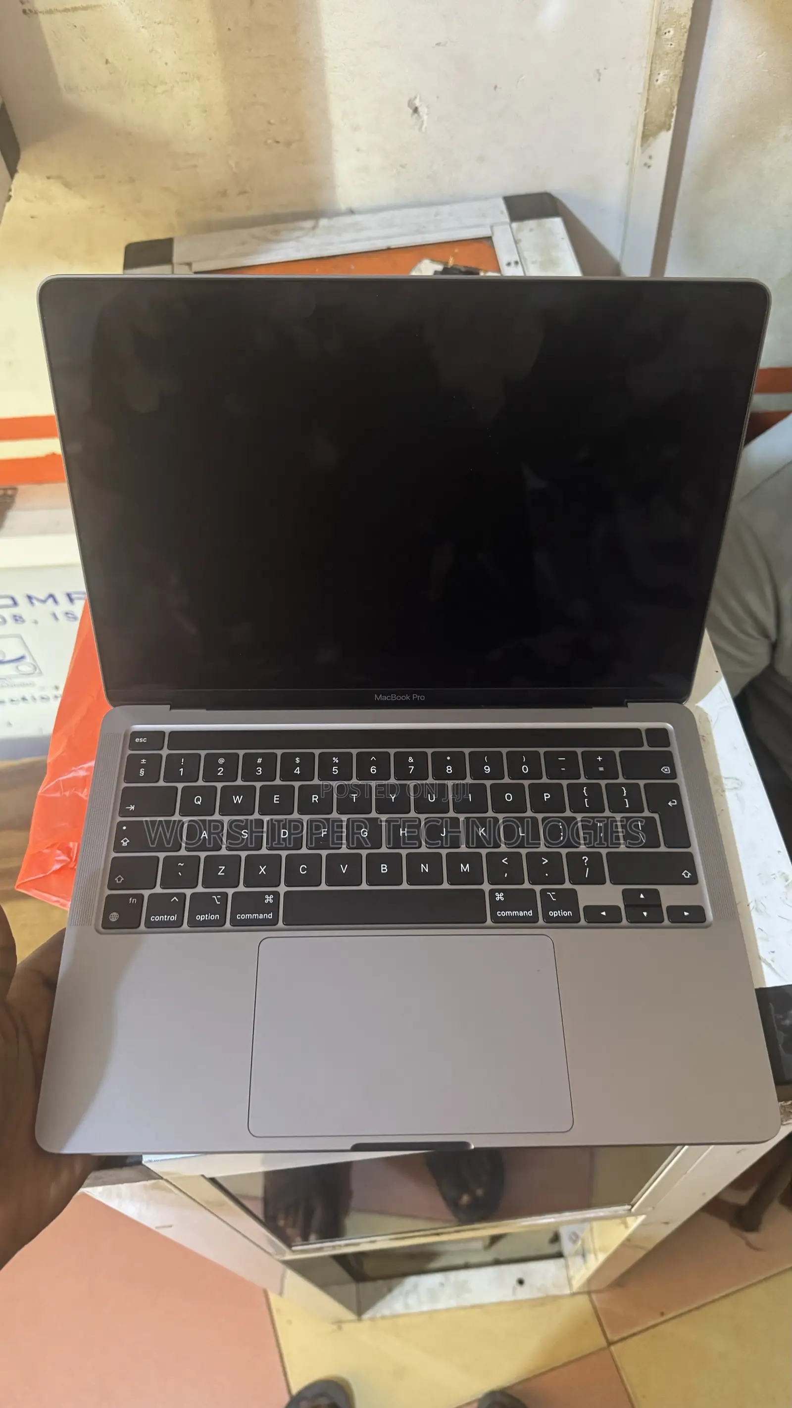 Laptop Apple MacBook Pro 2020 8GB Intel Core i5 SSD 256GB