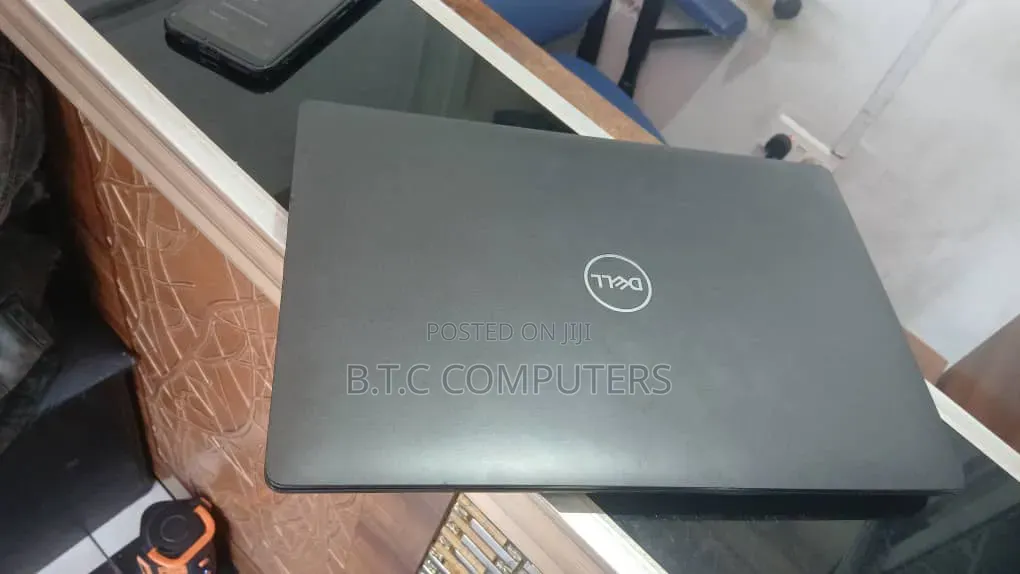 Laptop Dell Latitude 5500 8GB Intel Core i5 SSD 512GB