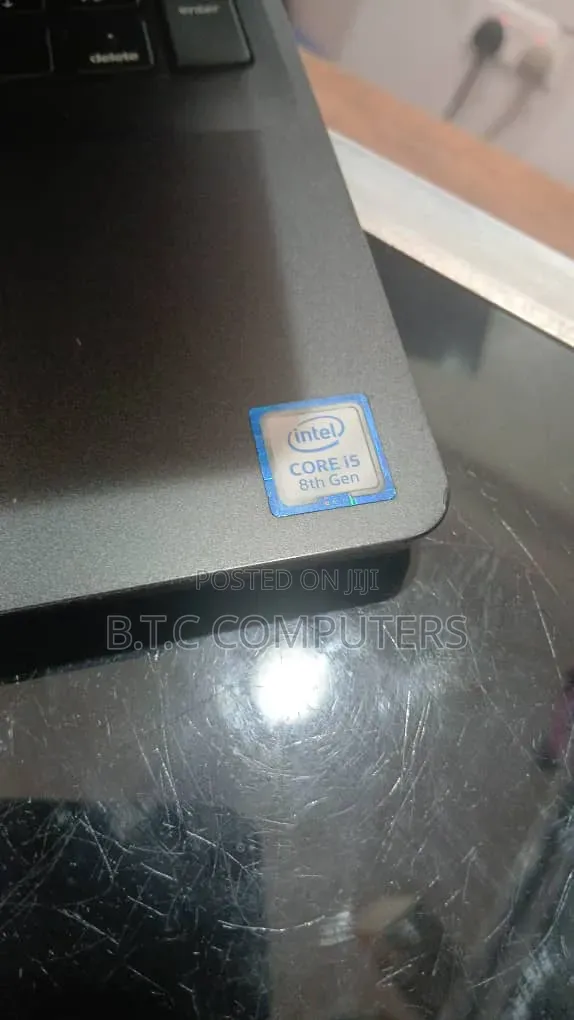 Laptop Dell Latitude 5500 8GB Intel Core i5 SSD 512GB