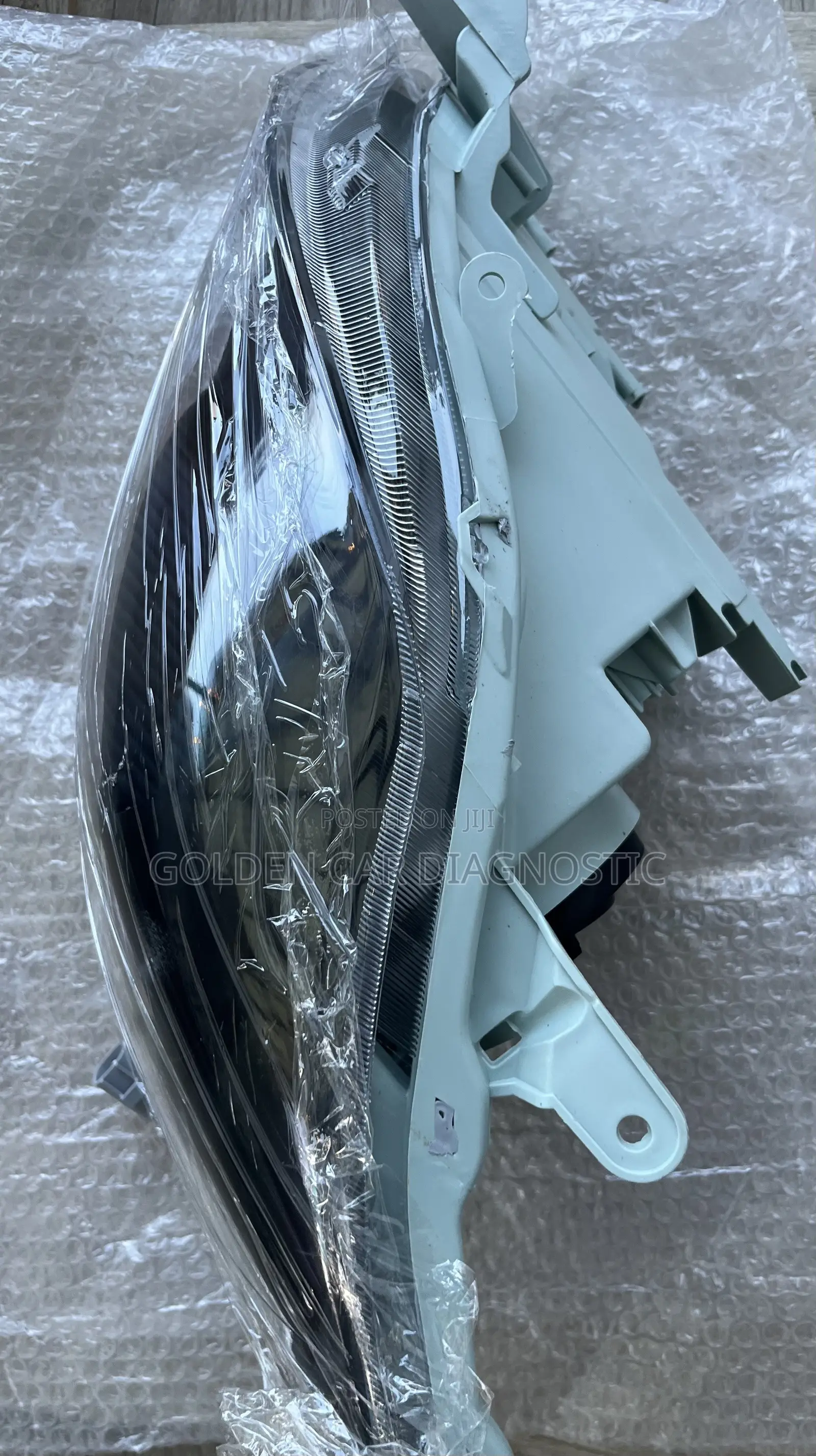 Toyota Yaris 2007-2008 Headlight