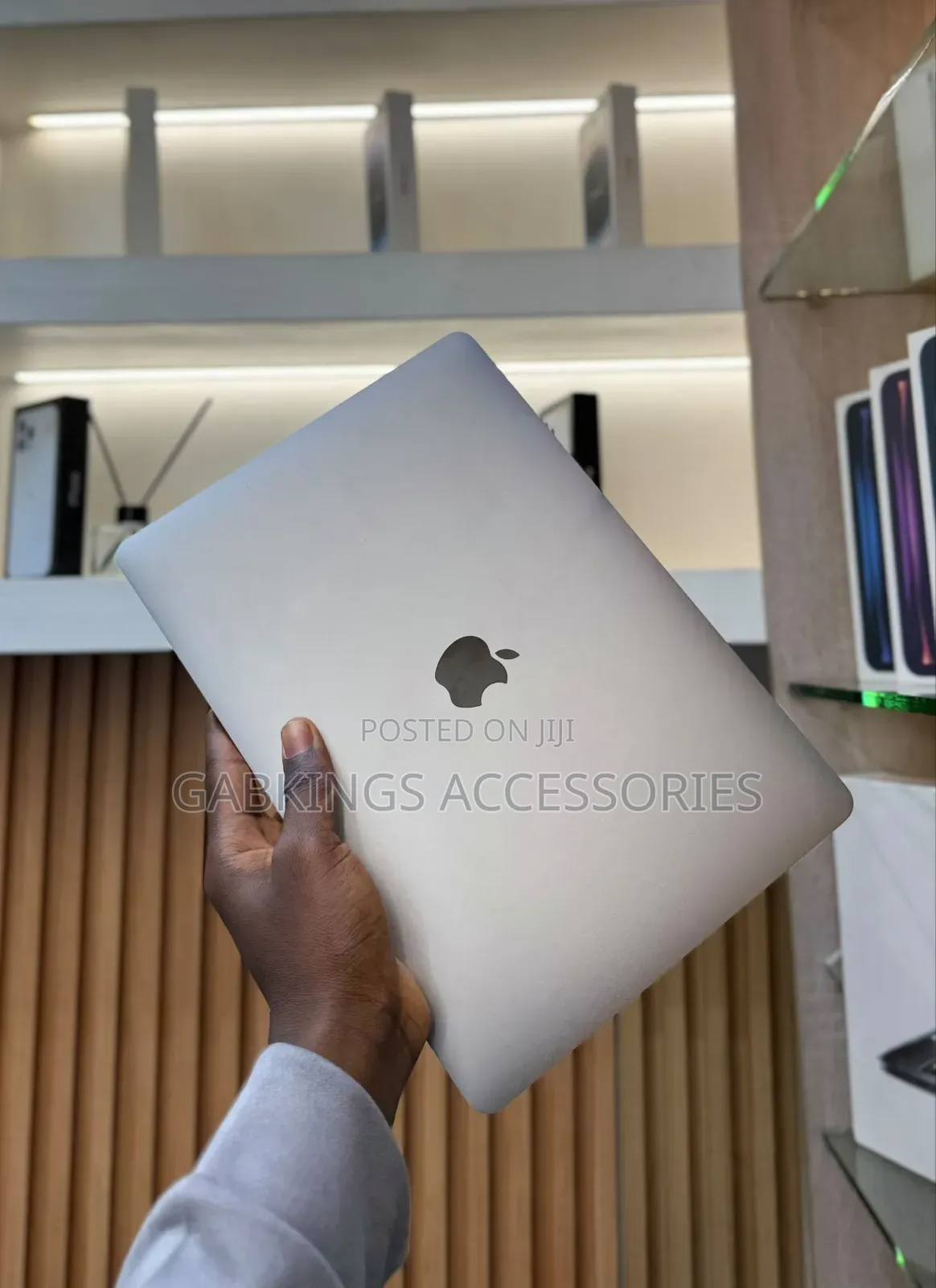 Laptop Apple MacBook Pro 2020 16GB Intel Core i5 SSD 512GB
