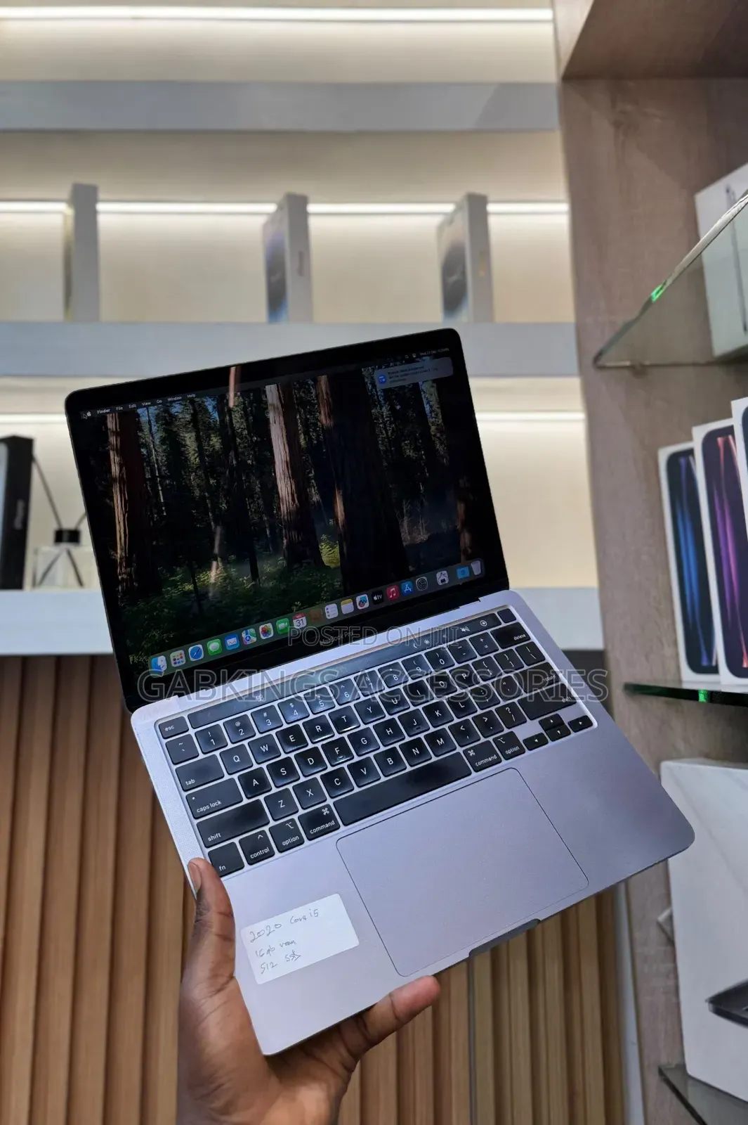 Laptop Apple MacBook Pro 2020 16GB Intel Core i5 SSD 512GB