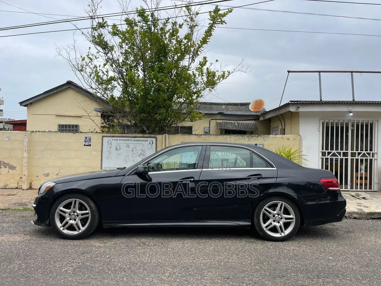 Mercedes-Benz E350 Base 4Matic Sedan AWD (3.5L 6cyl 7A) 2014 Black