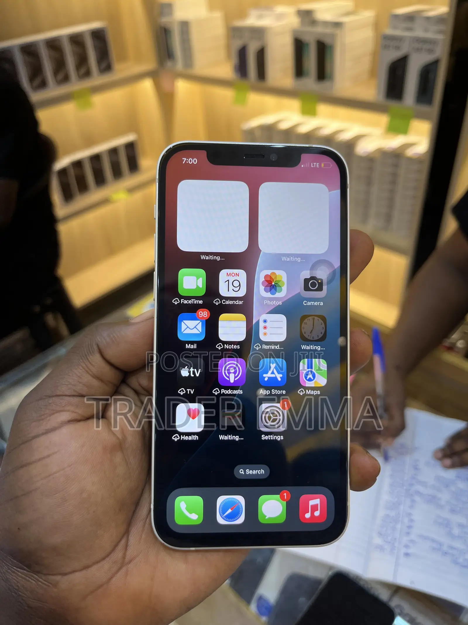 Apple iPhone 12 64 GB White