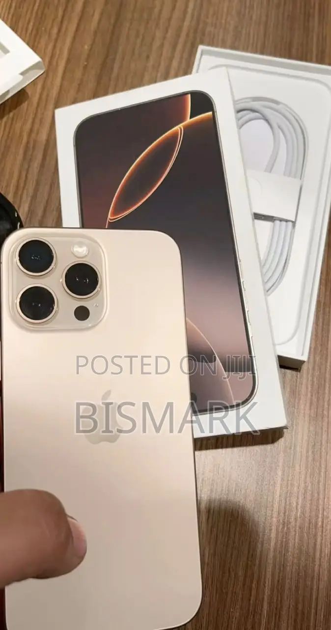 Apple iPhone 15 Pro Max 256 GB Gold