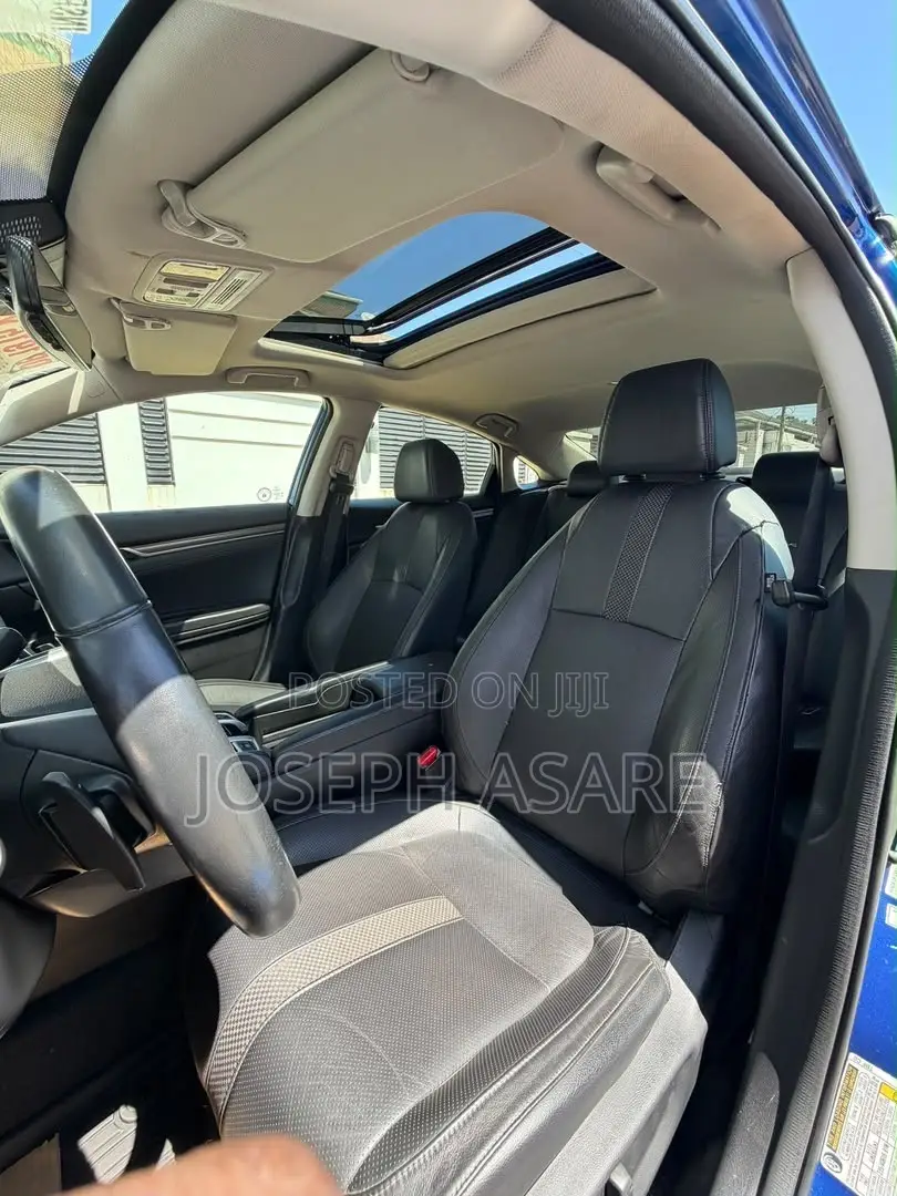 Honda Civic Touring 2021 Blue