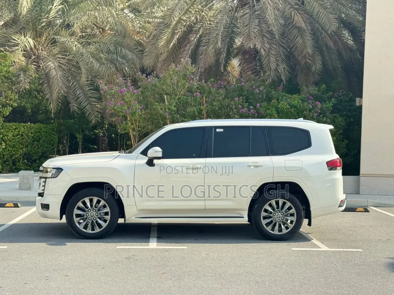 New Toyota Land Cruiser LC300 2024 Off white