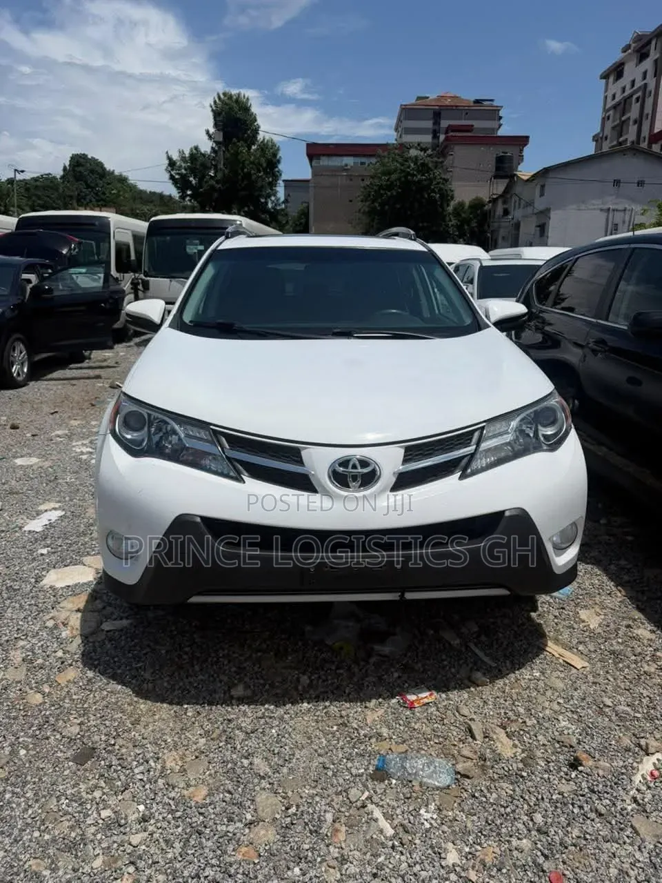 Toyota RAV4 XLE AWD (2.5L 4cyl 6A) 2013 White