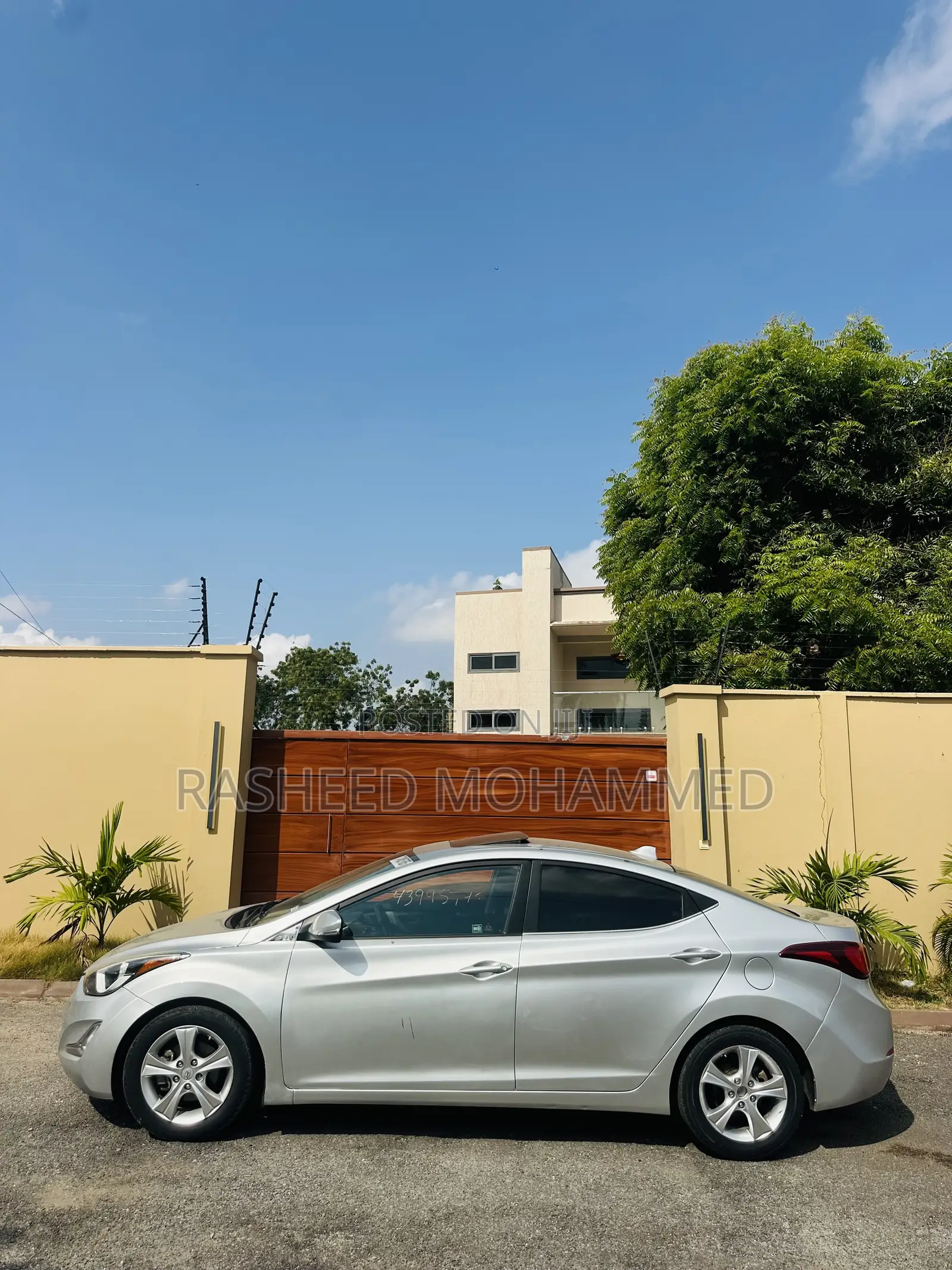Hyundai Elantra Limited 4dr Sedan (1.8L 4cyl 6A) 2015 Silver