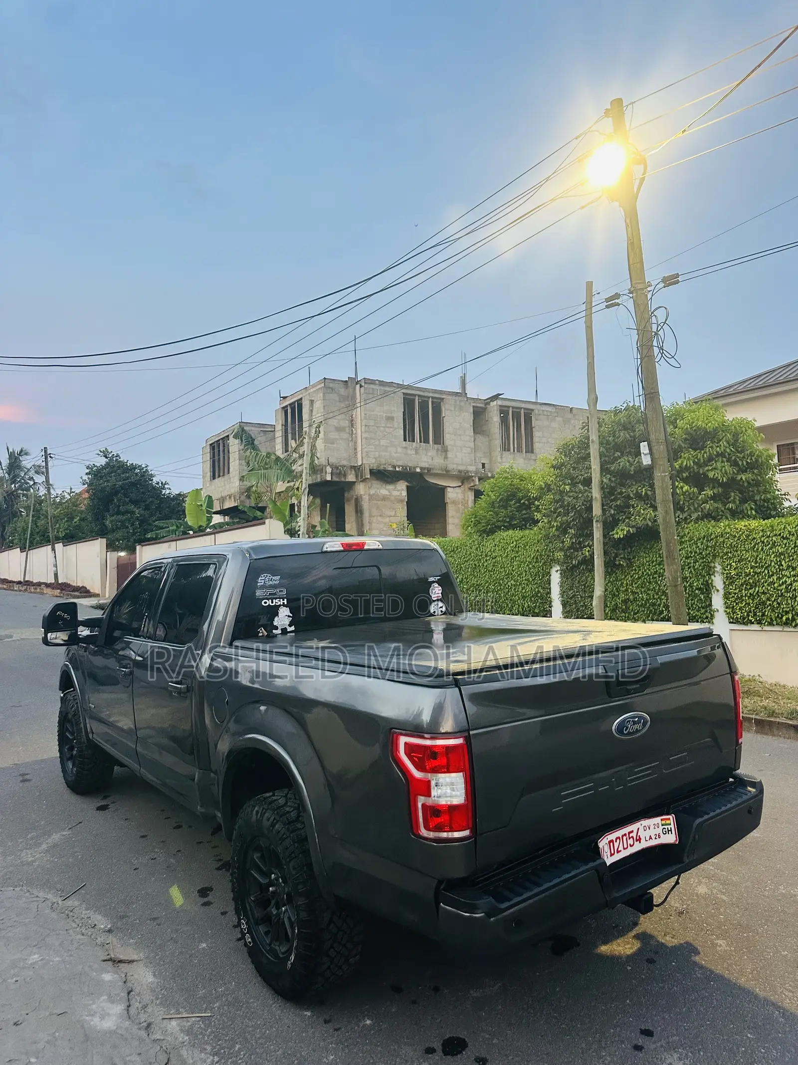Ford F-150 XLT 4x4 SuperCab Styleside 8 ft. box 163 in. WB 2018 Gray