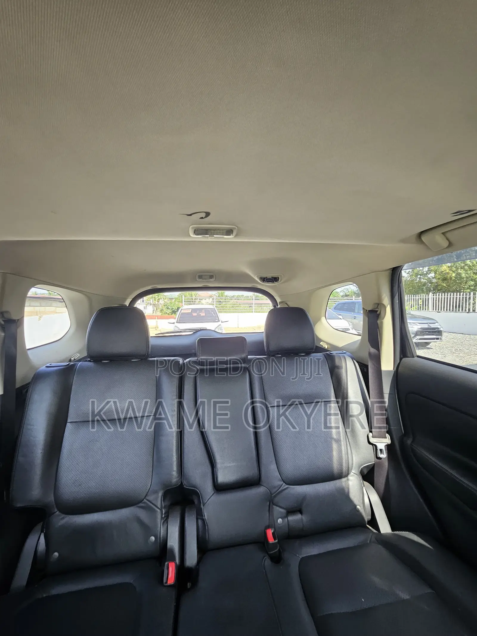 Mitsubishi Outlander SEL FWD 2018 Gray