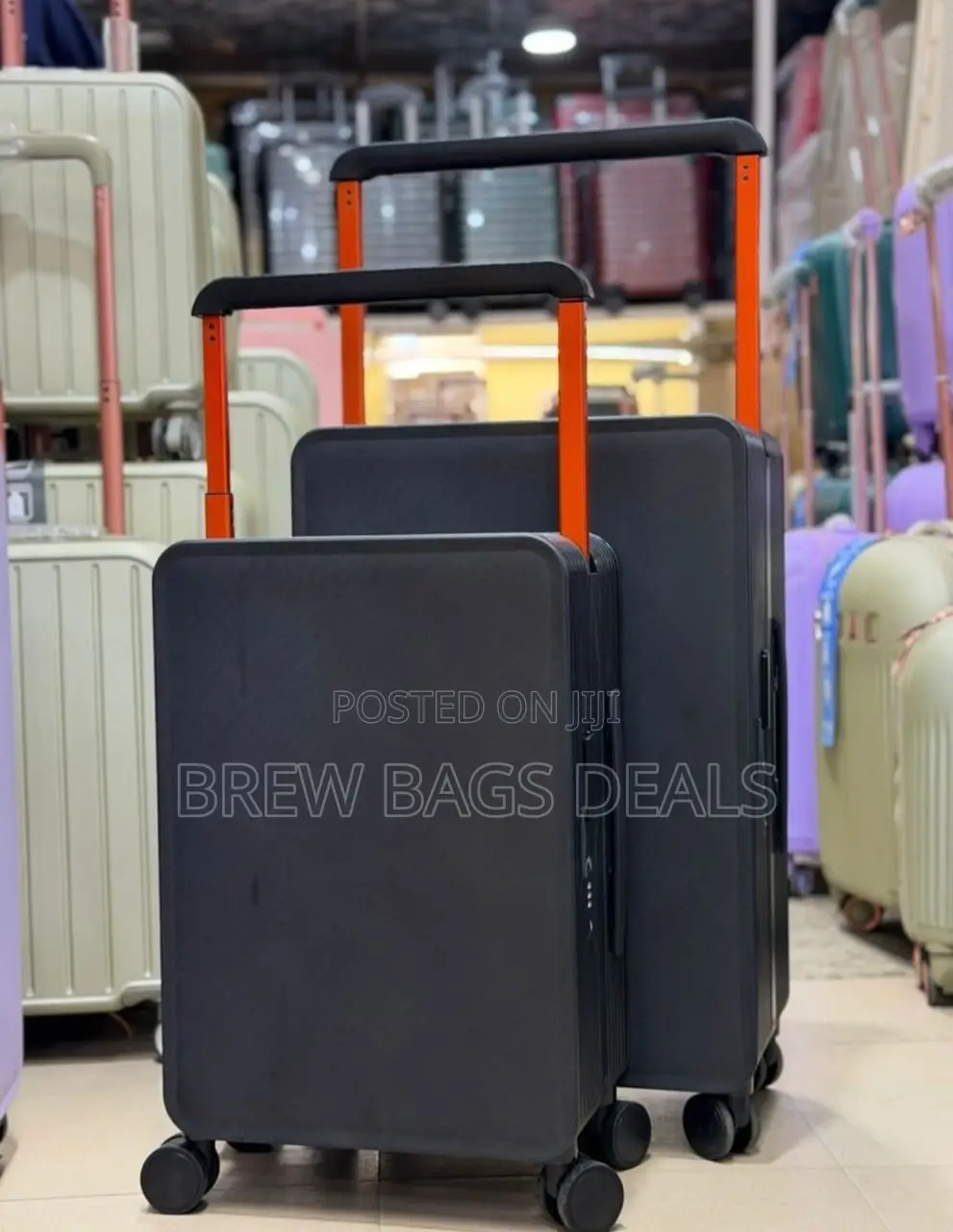 Premium Quality 2in1 Luxury Hardbody Traveling Bag.