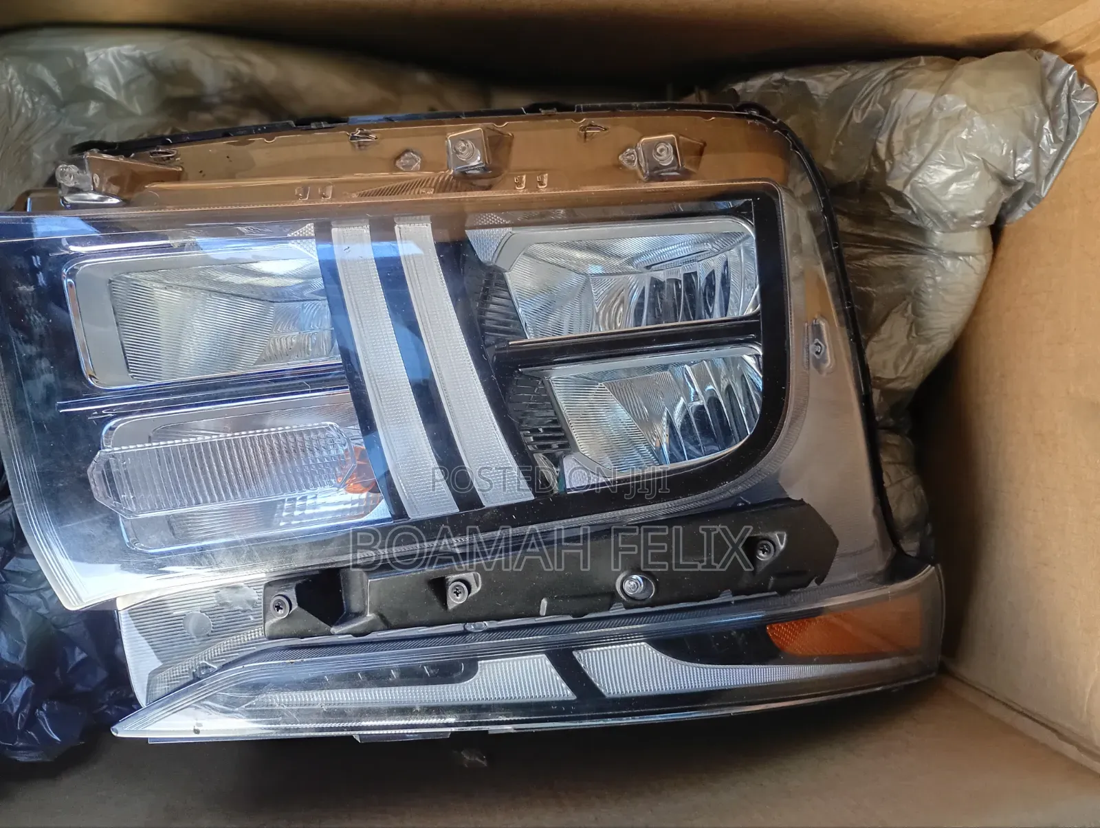 Hyundai Santafe 2021,2022,2023 Headlight Right