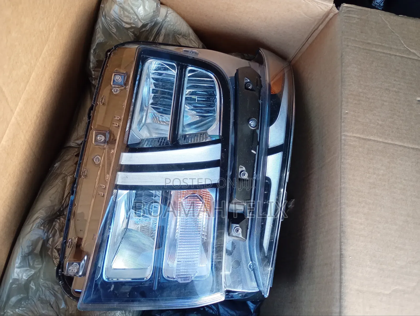 Hyundai Santafe 2021,2022,2023 Headlight Right