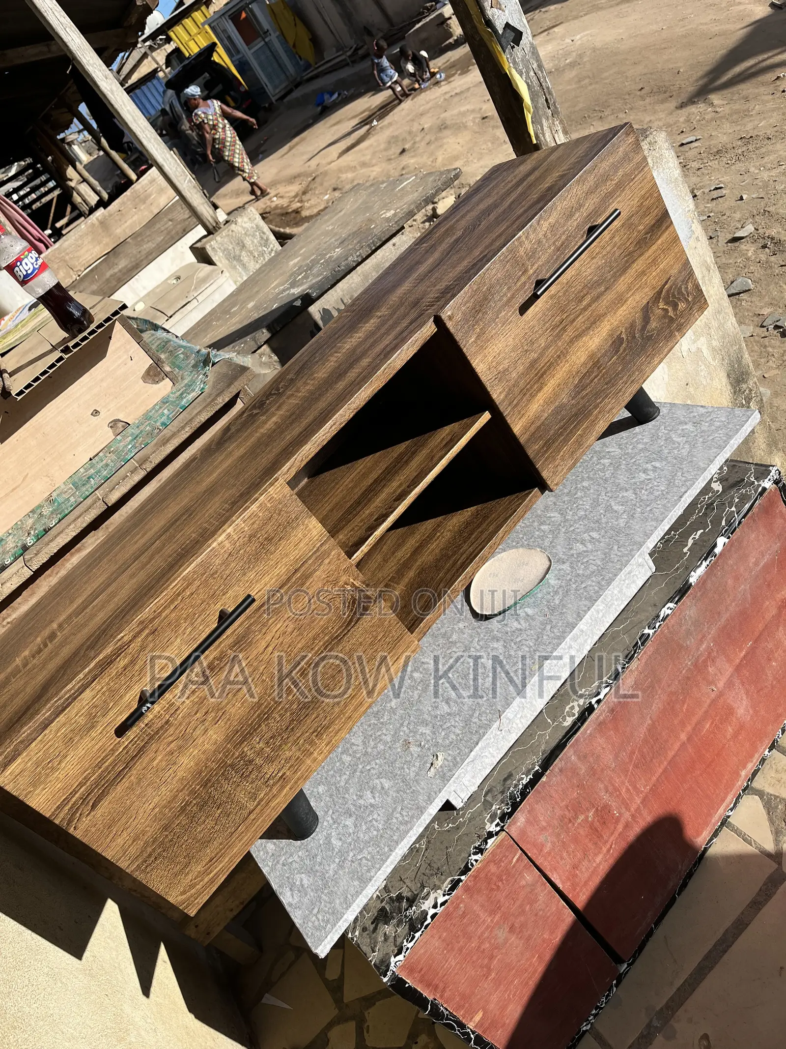 TV Stand/ Cabinet
