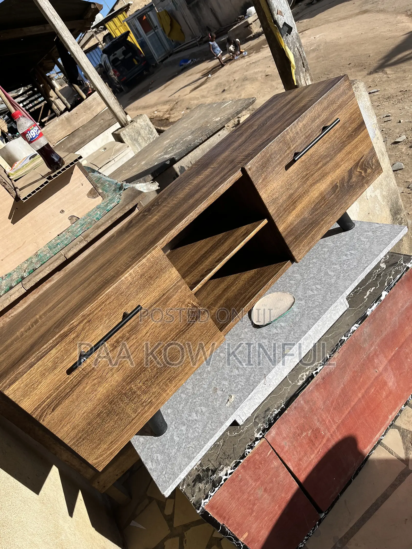 TV Stand/ Cabinet