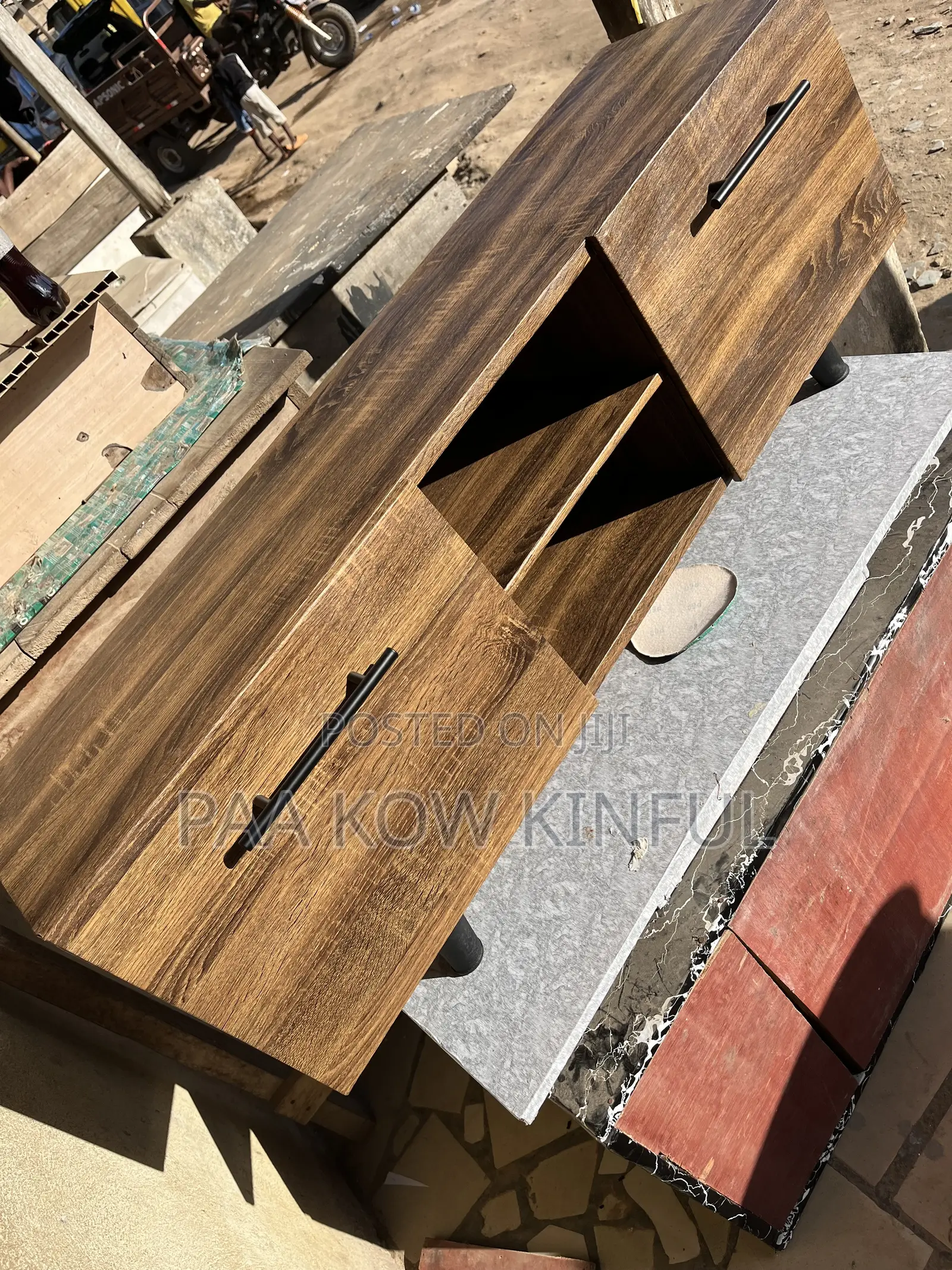 TV Stand/ Cabinet